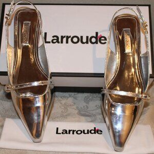 Larroude Ines flat in silver